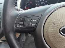 Kia Soul 1.6 Shaker SUV 5dr Petrol Manual Euro 4 (124 bhp) 