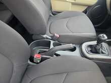 Kia Soul 1.6 Shaker SUV 5dr Petrol Manual Euro 4 (124 bhp) 