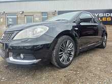 Suzuki Kizashi 2.4 16V Sport Saloon 4dr Petrol CVT 4WD Euro 5 (178 ps) 