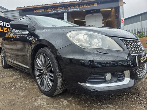 2.4 16V Sport Saloon 4dr Petrol CVT 4WD Euro 5 (178 ps)