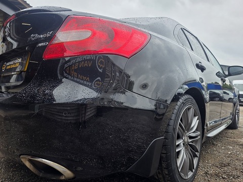 2.4 16V Sport Saloon 4dr Petrol CVT 4WD Euro 5 (178 ps)