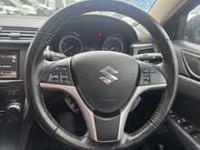 Suzuki Kizashi 2.4 16V Sport Saloon 4dr Petrol CVT 4WD Euro 5 (178 ps) 