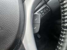 Suzuki Kizashi 2.4 16V Sport Saloon 4dr Petrol CVT 4WD Euro 5 (178 ps) 