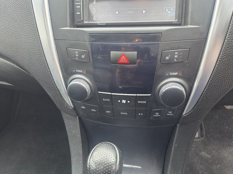 2.4 16V Sport Saloon 4dr Petrol CVT 4WD Euro 5 (178 ps)