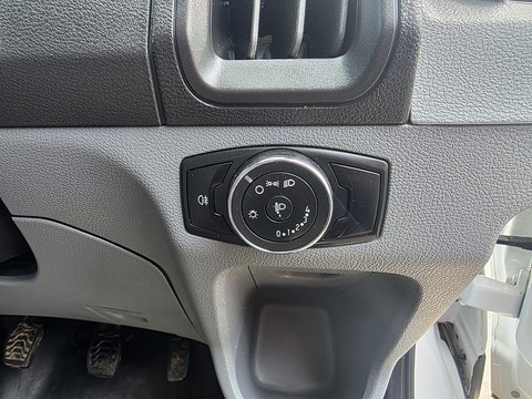 2.0 350 EcoBlue Panel Van 5dr Diesel Manual FWD L2 H3 Euro 6 (130 ps)