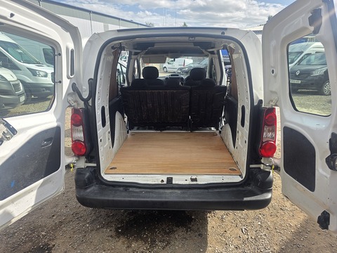 1.6 BlueHDi 744 S Combi Van 6dr Diesel Manual L2 (113 g/km, 97.64 bhp)