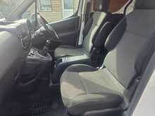 Peugeot Partner 1.6 BlueHDi 744 S Combi Van 6dr Diesel Manual L2 (113 g/km, 97.64 bhp) 