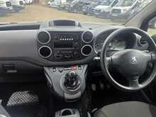 Peugeot Partner 1.6 BlueHDi 744 S Combi Van 6dr Diesel Manual L2 (113 g/km, 97.64 bhp) 