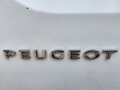 1.6 BlueHDi 744 S Combi Van 6dr Diesel Manual L2 (113 g/km, 97.64 bhp)