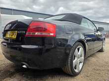 Audi A4 Cabriolet 2.0 TDI S line Convertible 2dr Diesel Manual (175 g/km, 138 bhp) 