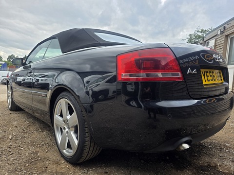 2.0 TDI S line Convertible 2dr Diesel Manual (175 g/km, 138 bhp)