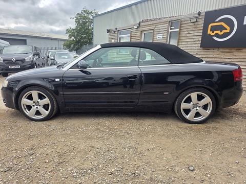 2.0 TDI S line Convertible 2dr Diesel Manual (175 g/km, 138 bhp)