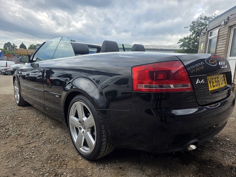2.0 TDI S line Convertible 2dr Diesel Manual (175 g/km, 138 bhp)