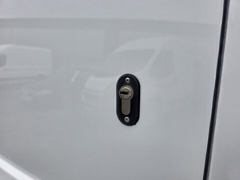 2.0 350 EcoBlue Panel Van 5dr Diesel Manual FWD L2 H3 Euro 6 (130 ps)