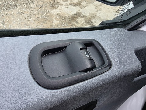2.0 350 EcoBlue Panel Van 5dr Diesel Manual FWD L2 H3 Euro 6 (130 ps)