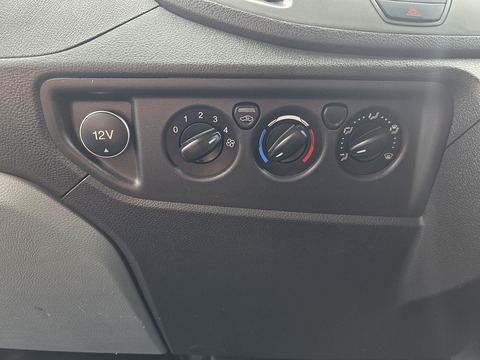 2.0 350 EcoBlue Panel Van 5dr Diesel Manual FWD L2 H3 Euro 6 (130 ps)
