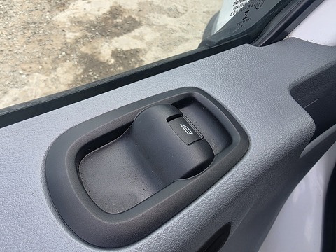 2.0 350 EcoBlue Panel Van 5dr Diesel Manual FWD L2 H3 Euro 6 (130 ps)