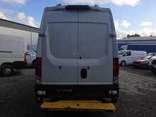 Iveco Daily Daily 35S 3520 Panel Van 2 Manual Diesel 