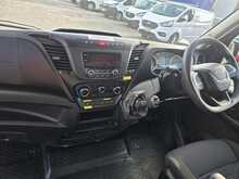 Iveco Daily Daily 35S 3520 Panel Van 2 Manual Diesel 