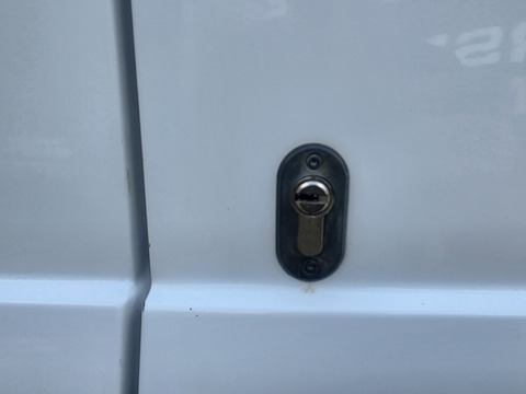 2.0 350 EcoBlue Panel Van 5dr Diesel Manual FWD L2 H3 Euro 6 (130 ps)