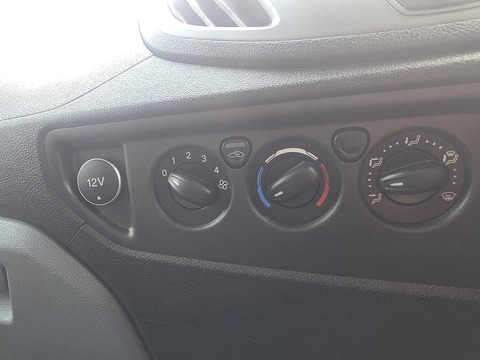 2.0 350 EcoBlue Panel Van 5dr Diesel Manual FWD L2 H3 Euro 6 (130 ps)