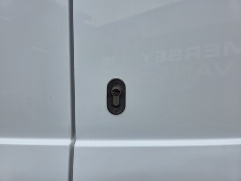 2.0 350 EcoBlue Panel Van 5dr Diesel Manual FWD L2 H3 Euro 6 (130 ps)
