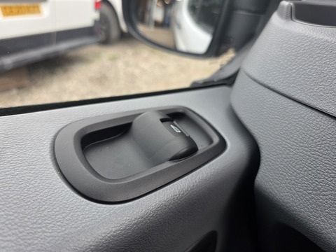 2.0 350 EcoBlue Panel Van 5dr Diesel Manual FWD L2 H3 Euro 6 (130 ps)