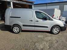 Peugeot e-Partner 49Kw SE Panel Van 6dr Electric Automatic FWD L2 H1 (0 g/km, 65.71 bhp) 