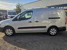 Peugeot e-Partner 49Kw SE Panel Van 6dr Electric Automatic FWD L2 H1 (0 g/km, 65.71 bhp) 