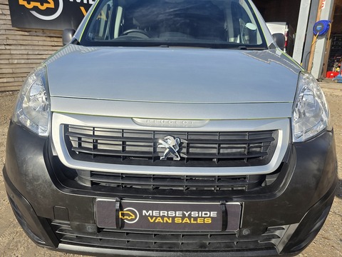 49Kw SE Panel Van 6dr Electric Automatic FWD L2 H1 (0 g/km, 65.71 bhp)