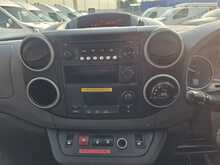 Peugeot e-Partner 49Kw SE Panel Van 6dr Electric Automatic FWD L2 H1 (0 g/km, 65.71 bhp) 