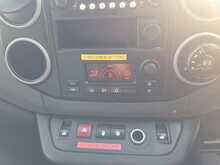 Peugeot e-Partner 49Kw SE Panel Van 6dr Electric Automatic FWD L2 H1 (0 g/km, 65.71 bhp) 