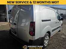 Peugeot e-Partner 49Kw SE Panel Van 6dr Electric Automatic FWD L2 H1 (0 g/km, 65.71 bhp) 