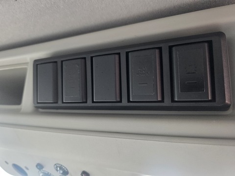 2.0 350 EcoBlue Leader Panel Van 5dr Diesel Manual FWD L2 H2 Euro 6 (s/s) (130 ps)