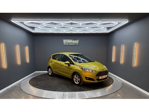 1.0T EcoBoost Zetec Hatchback 5dr Petrol Manual Euro 5 (s/s) (100 ps)