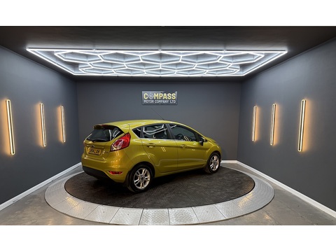 1.0T EcoBoost Zetec Hatchback 5dr Petrol Manual Euro 5 (s/s) (100 ps)