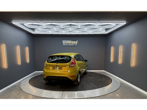 1.0T EcoBoost Zetec Hatchback 5dr Petrol Manual Euro 5 (s/s) (100 ps)