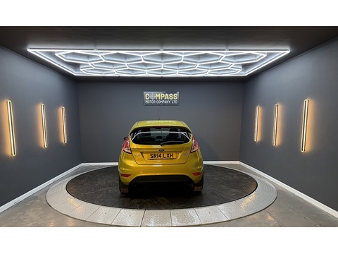 1.0T EcoBoost Zetec Hatchback 5dr Petrol Manual Euro 5 (s/s) (100 ps)