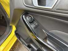 Ford Fiesta 1.0T EcoBoost Zetec Hatchback 5dr Petrol Manual Euro 5 (s/s) (100 ps) 