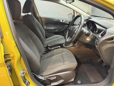 1.0T EcoBoost Zetec Hatchback 5dr Petrol Manual Euro 5 (s/s) (100 ps)