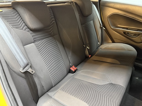 1.0T EcoBoost Zetec Hatchback 5dr Petrol Manual Euro 5 (s/s) (100 ps)