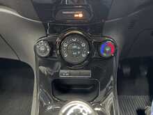 Ford Fiesta 1.0T EcoBoost Zetec Hatchback 5dr Petrol Manual Euro 5 (s/s) (100 ps) 