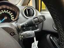 Ford Fiesta 1.0T EcoBoost Zetec Hatchback 5dr Petrol Manual Euro 5 (s/s) (100 ps) 