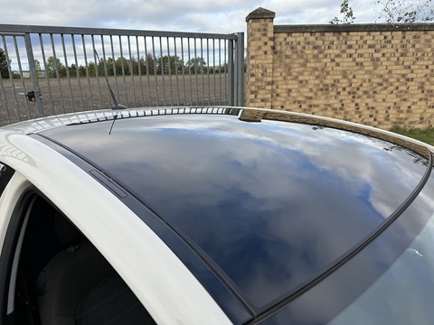 1.2i GLAM Hatchback 3dr Petrol Manual Euro 6 (70 ps)