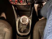 Vauxhall ADAM 1.2i GLAM Hatchback 3dr Petrol Manual Euro 6 (70 ps) 