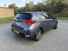 Toyota Auris 1.6 V-Matic Icon Plus Hatchback 5dr Petrol Manual Euro 5 (132 ps) 