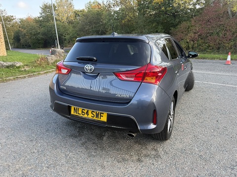 1.6 V-Matic Icon Plus Hatchback 5dr Petrol Manual Euro 5 (132 ps)