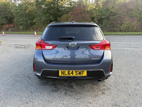 1.6 V-Matic Icon Plus Hatchback 5dr Petrol Manual Euro 5 (132 ps)