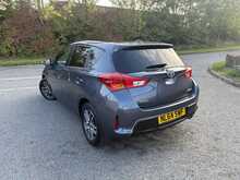 Toyota Auris 1.6 V-Matic Icon Plus Hatchback 5dr Petrol Manual Euro 5 (132 ps) 