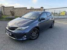Toyota Auris 1.6 V-Matic Icon Plus Hatchback 5dr Petrol Manual Euro 5 (132 ps) 